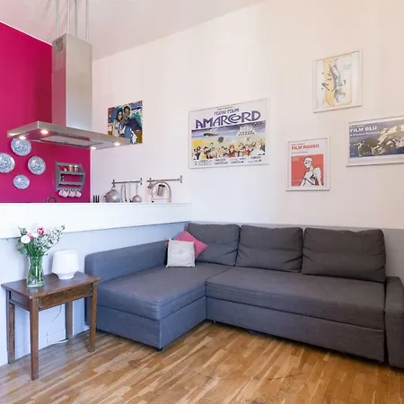 As Feel - Vittorio Colorful Design Apartment
