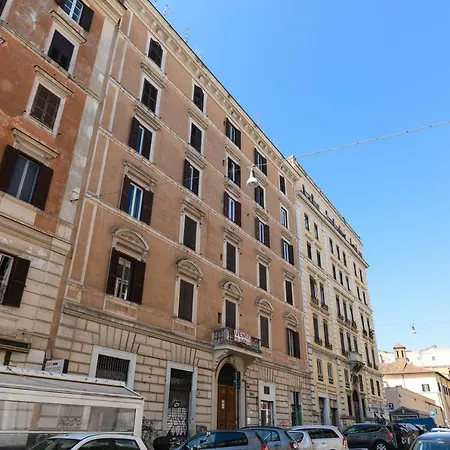 アパート As Feel - Vittorio Colorful Design