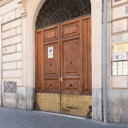 As Feel - Vittorio Colorful Design * Rome