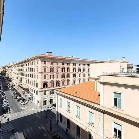 As Feel - Vittorio Colorful Design * ローマ